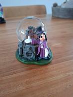 Disney snowglobe goofy haunted mansion, Verzamelen, Disney, Ophalen, Goofy of Pluto, Zo goed als nieuw, Beeldje of Figuurtje