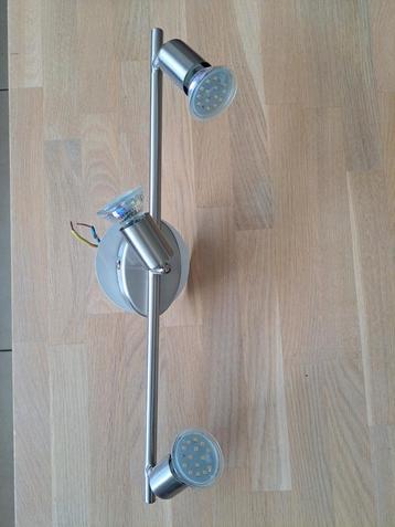 Plafondlamp 3 spotjes beschikbaar voor biedingen