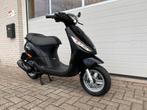Originele en nette Piaggio Zip 2000 snorscooter. 25km 4 takt, Ophalen, Piaggio, Zo goed als nieuw, Benzine