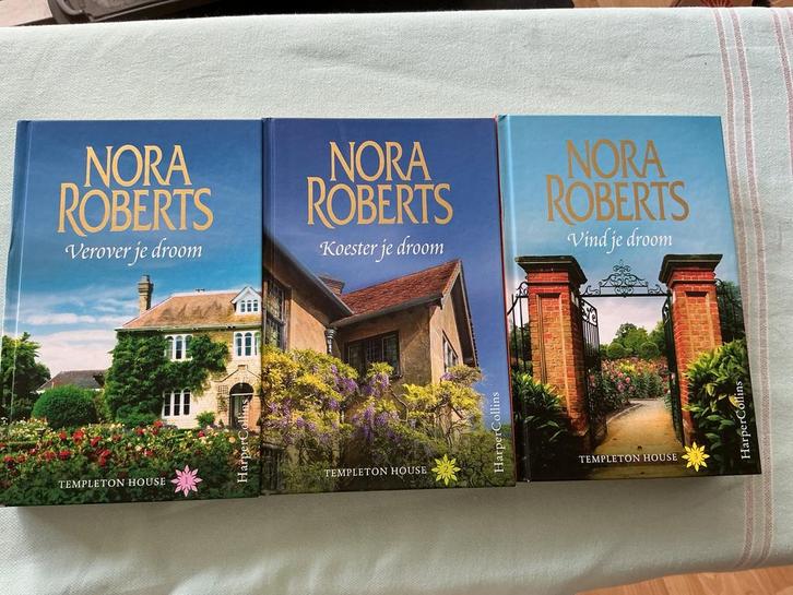 Nora Roberts Templeton House Trilogie, Boeken, Romans, Zo goed als nieuw, Nederland, Ophalen of Verzenden