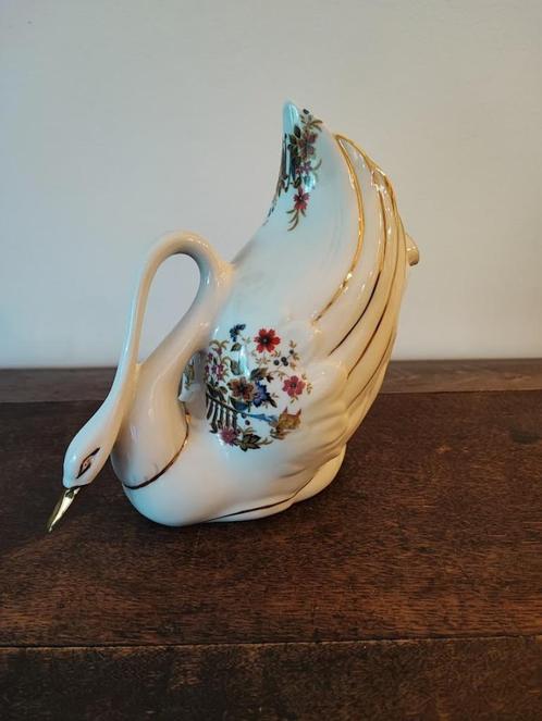 ** Porseleinen zwaan als drankfles **, Antiek en Kunst, Curiosa en Brocante, Ophalen of Verzenden