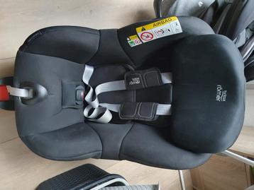 Britax Romer autostoel Dualfix M.  beschikbaar voor biedingen