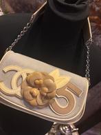 Chanel Vintage Camelia Schoudertasje Zeldzaam, Sieraden, Tassen en Uiterlijk, Tassen | Damestassen, Schoudertasje, Zwart, Ophalen of Verzenden
