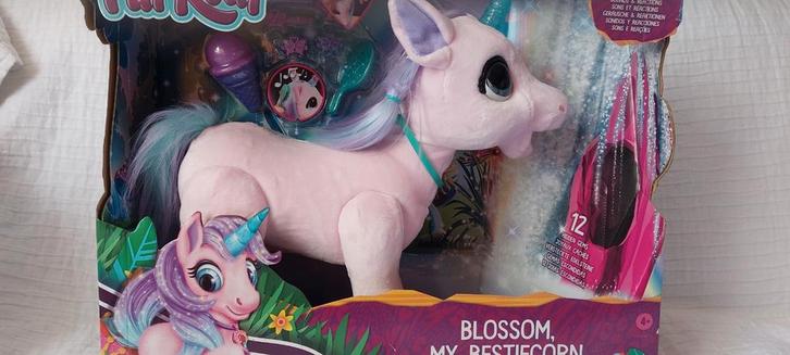 Eenhoorn fur real friends, Kinderen en Baby's, Speelgoed | My Little Pony, Zo goed als nieuw, Ophalen of Verzenden