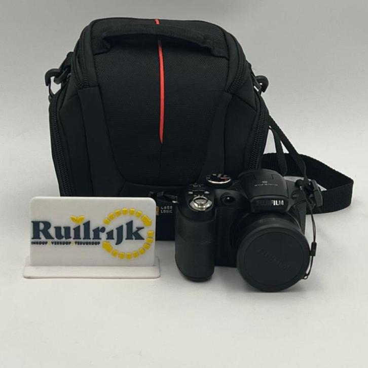 Fujifilm Finepix S2980 digitale camera in tas 14MP -Zgan, Audio, Tv en Foto, Fotocamera's Digitaal, Zo goed als nieuw