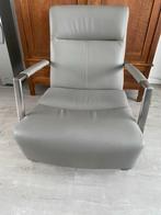 2 Grijze Lederen Fauteuils, Huis en Inrichting, Stoelen, Ophalen, Twee, Leer, Zo goed als nieuw