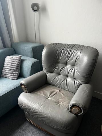 leren klassieke fauteuil (lounge stoel) beschikbaar voor biedingen