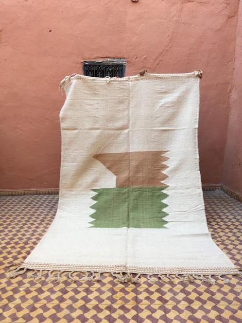 Kelim Boujaad Berber tapijt 311 x 197 cm, Huis en Inrichting, Stoffering | Tapijten en Kleden, Nieuw, 150 tot 200 cm, 200 cm of meer