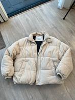 Bershka winterjas, Beige, Maat 56/58 (XL), Ophalen of Verzenden, Zo goed als nieuw