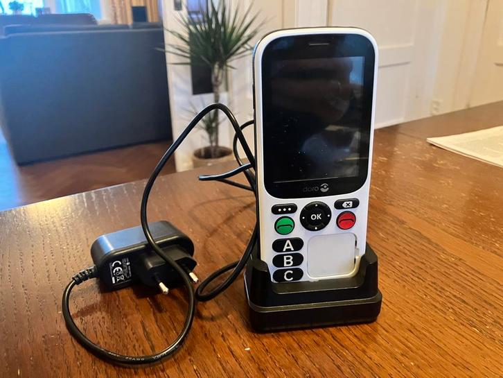 Doro 780X IUP senioren mobiel met alarm etc, Telecommunicatie, Mobiele telefoons | Overige merken, Zo goed als nieuw, Geen camera