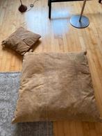 Fraaie, robuuste kussens van zeildoek, Ophalen, Zo goed als nieuw, Bruin, Vierkant