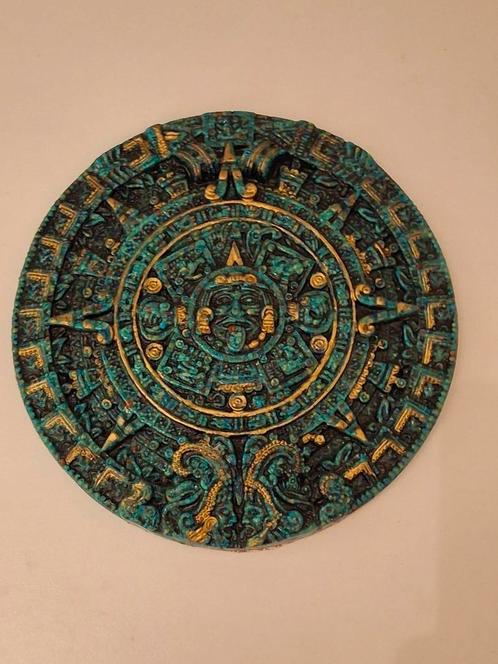 Azteekse Kalendersteen / zonnekalender 17cm, Antiek en Kunst, Kunst | Niet-Westerse kunst, Ophalen of Verzenden