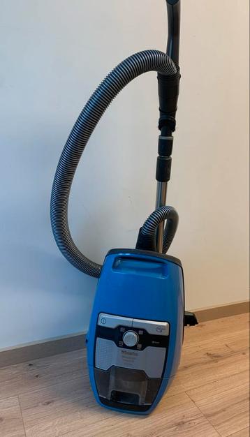 Miele Blizzard CX1 Stofzuiger - Zo Goed Als Nieuw! beschikbaar voor biedingen