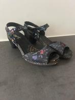 Mooie schoenen hak dames maat 39 ART, Kleding | Dames, Art, Ophalen of Verzenden, Gedragen