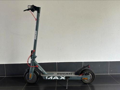 DUCATI PRO-I EVO Max Elektrische step Zwart, Fietsen en Brommers, Steps, Zo goed als nieuw, Elektrische step (E-scooter), Ophalen