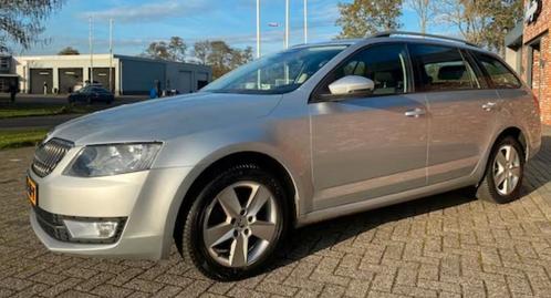 Skoda Octavia 1.6 TDI 81KW Combi 2014 Grijs, Auto's, Skoda, Particulier, Octavia, Diesel, A, Hatchback, Handgeschakeld, Origineel Nederlands