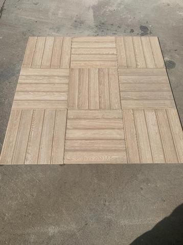 keramische tegels hout motief beschikbaar voor biedingen