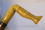 antieke wandelstok erotische afbeelding vrouwenbeen 297, Antiek en Kunst, Curiosa en Brocante, Verzenden