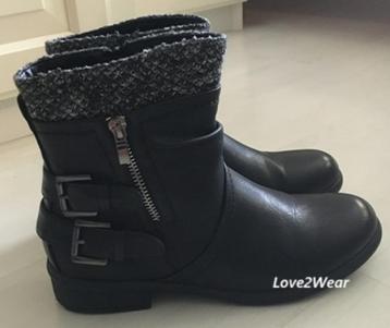 Enkellaarsjes motorlaarsjes zwart met siergespen maat 37 beschikbaar voor biedingen