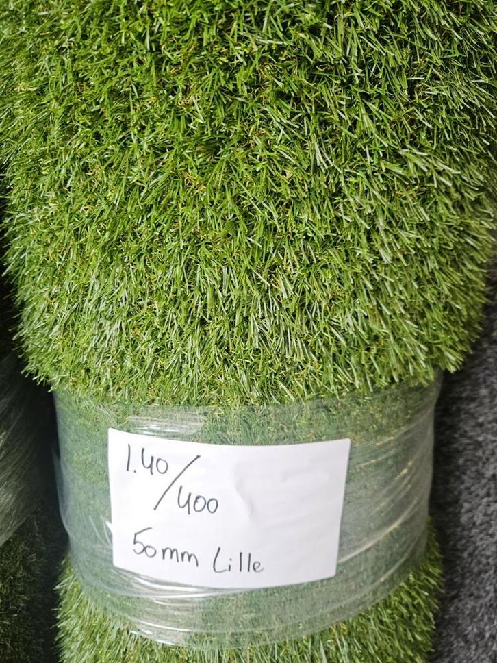 Kunstgras coupon 50mm poolhoogte 1.40 x 4.00 nu €65,-, Tuin en Terras, Gras en Kunstgras, Nieuw, 20 m² of meer, Ophalen of Verzenden