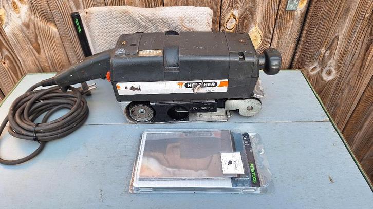 Holzher 2423 bandschuurmachine 1200w, Doe-het-zelf en Verbouw, Gereedschap | Schuurmachines, Gebruikt, Bandschuurmachine, 1200 watt of meer