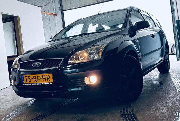 Ford Focus Wagon 1.6-16V First Edition/3DE EIG/RIJKLAAR/, Auto's, Ford, Bedrijf, Te koop, Focus, ABS, Airbags, Airconditioning