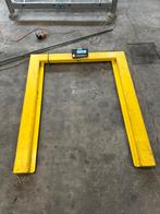 Pallet weegschaal 2000kg overtoom, Ophalen