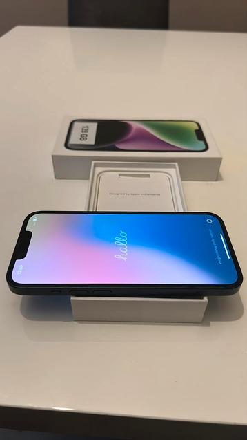 Iphone 14 Midnight In zeer goede staat beschikbaar voor biedingen