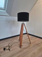 Stijlvolle staande lamp met voetschakelaar, Ophalen of Verzenden, Zo goed als nieuw, 150 tot 200 cm