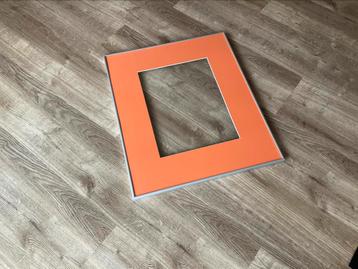 2 nielsen wissellijsten 64,5 x 54,5 x2 cm inclusief glas beschikbaar voor biedingen