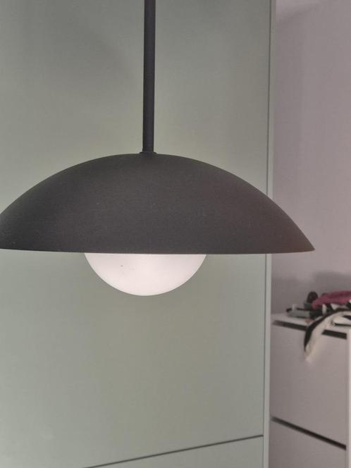 H&M Home Plafond hanglamp zwart metaal, Huis en Inrichting, Lampen | Plafondlampen, Zo goed als nieuw, Glas, Metaal, Ophalen of Verzenden