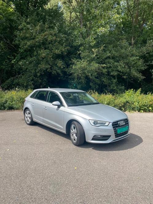 Audi A3 1.8 Tfsi 132KW Sportback AUT 2013 Grijs, Auto's, Audi, Bedrijf, A3, Benzine, B, Hatchback, Automaat, Geïmporteerd, Zilver of Grijs