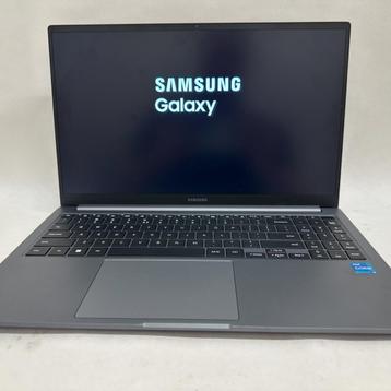 Samsung Galaxy Book4 15/i3-1315/8/256/W11 beschikbaar voor biedingen