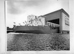 foto/groot formaat-ZUIGER/DREDGER-SLIKKERVEER-werf IHC/SMIT, Ophalen of Verzenden, 1960 tot 1980, Zuid-Holland