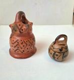 Twee Surinaamse Aardewerk Hengselpotjes, Ophalen of Verzenden