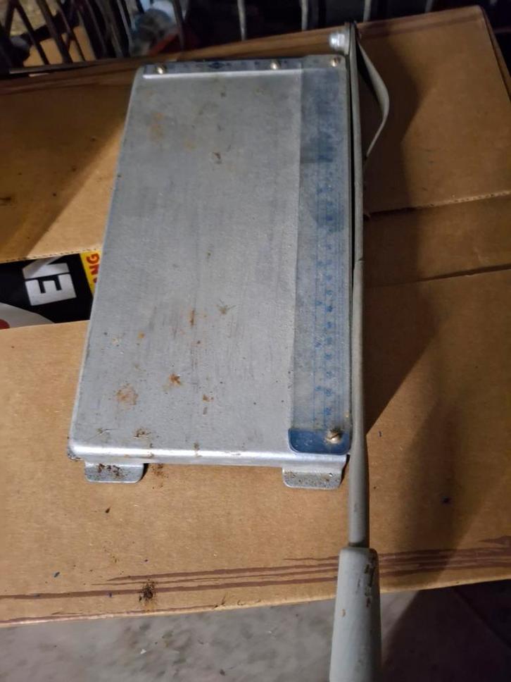 Gebruikte Papiersnijder / Snijmachine, Diversen, Rommelmarktspullen, Gebruikt, Ophalen of Verzenden