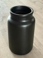 Zwarte vaas, Zwart, Aardewerk of Porselein, Ophalen of Verzenden, Zo goed als nieuw