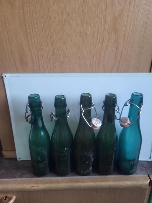 BIERFLESSEN - 129  -  " OUDE BELGEN "., Verzamelen, Biermerken, Gebruikt, Flesje(s), Overige merken, Ophalen