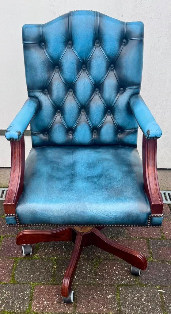 Springvale Chesterfield klassieke bureaustoel (verstelbaar), Huis en Inrichting, Bureaustoelen, Gebruikt, Bureaustoel, Blauw, Ergonomisch