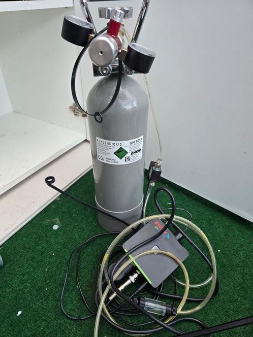Eheim CO2 Set 600 systeem + ph control, Dieren en Toebehoren, Vissen | Aquaria en Toebehoren, Zo goed als nieuw, Filter of Co2
