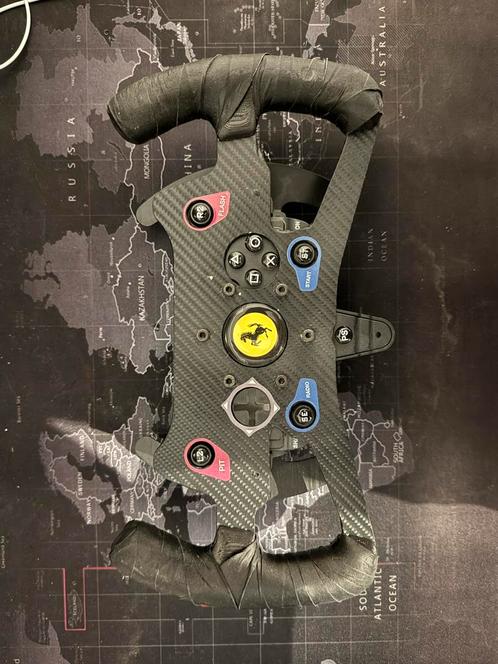 DTM stijl stuurwiel Thrustmaster T300rs, Computers en Software, Joysticks, Gebruikt, Ophalen of Verzenden