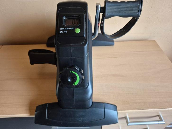 Tunturi Cardio Fit stoelfiets/hometrainer, Sport en Fitness, Fitnessapparatuur, Gebruikt, Hometrainer, Ophalen of Verzenden