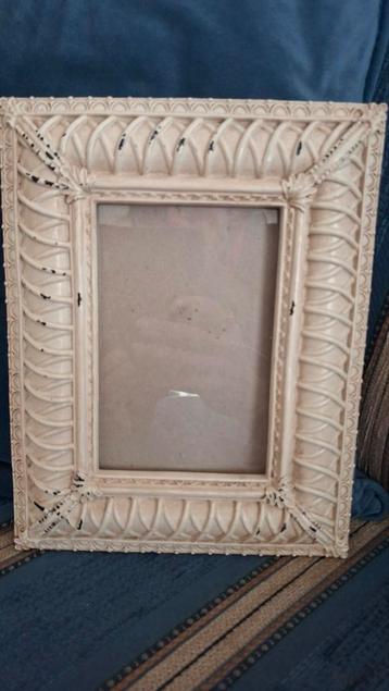 Vintage Fotolijst Crème beschikbaar voor biedingen