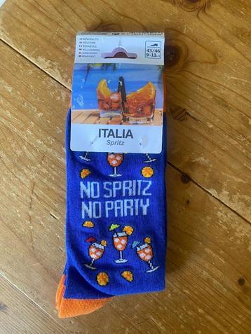 **Italia Spritz** heren sokken mt 43-46 No Spritz, no party beschikbaar voor biedingen
