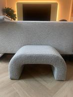 NOUS voetenbank, poef, hocker in grijs melange boucle stof, Huis en Inrichting, Ophalen, Minder dan 50 cm, Zo goed als nieuw, 75 tot 100 cm