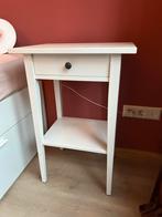 Hemnes nachtkastje, Ophalen, Zo goed als nieuw, Hout, 70 cm of meer