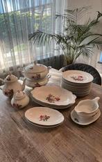 Mooi antiek servies, Ophalen
