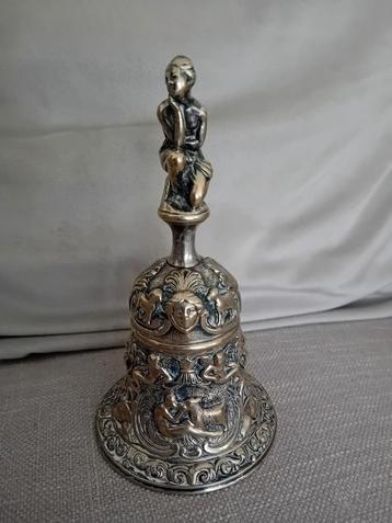 Antieke vroeg 19e Eeuwse Zilver/Verzilverde Tafelbel 1820. beschikbaar voor biedingen