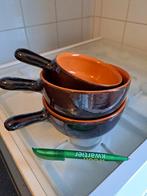 Vintage aardewerk kommen met steel Albisola, Ophalen of Verzenden, Overige materialen