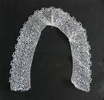 Antieke kanten kraag, Antiek en Kunst, Antiek | Kleding en Accessoires, Ophalen of Verzenden